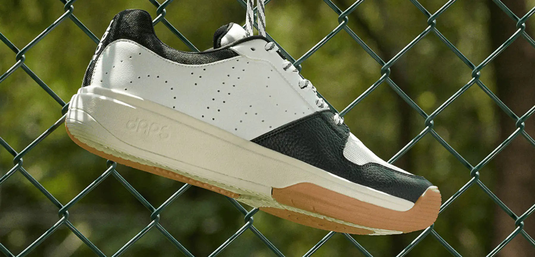 DAPS DESI pickleball shoes in Black/White — classic colorway, modern pickleball-specific engineering.