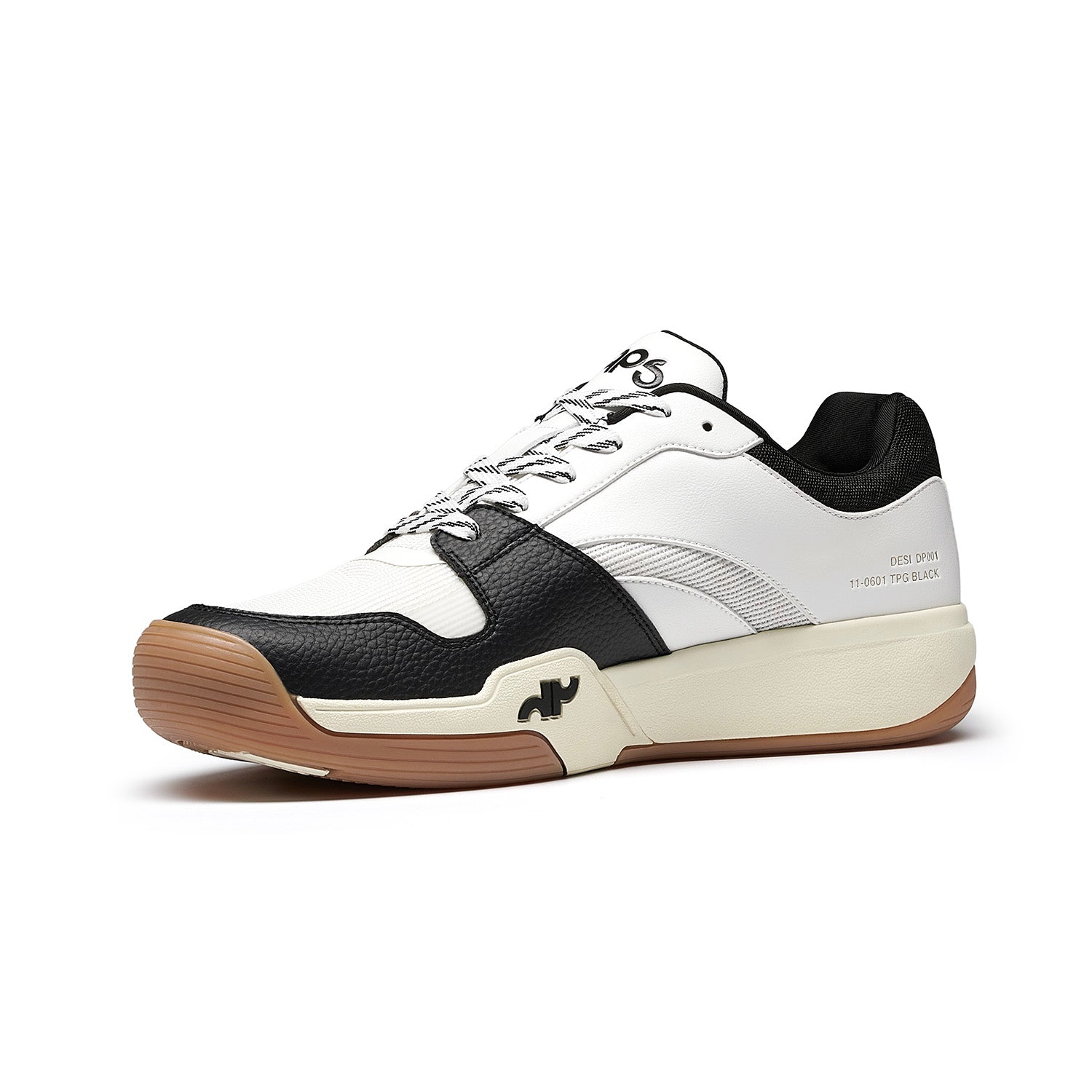 Side profile of Men’s DAPS DESI Low pickleball shoe – low-cut, lightweight design for explosive lateral movement and control.