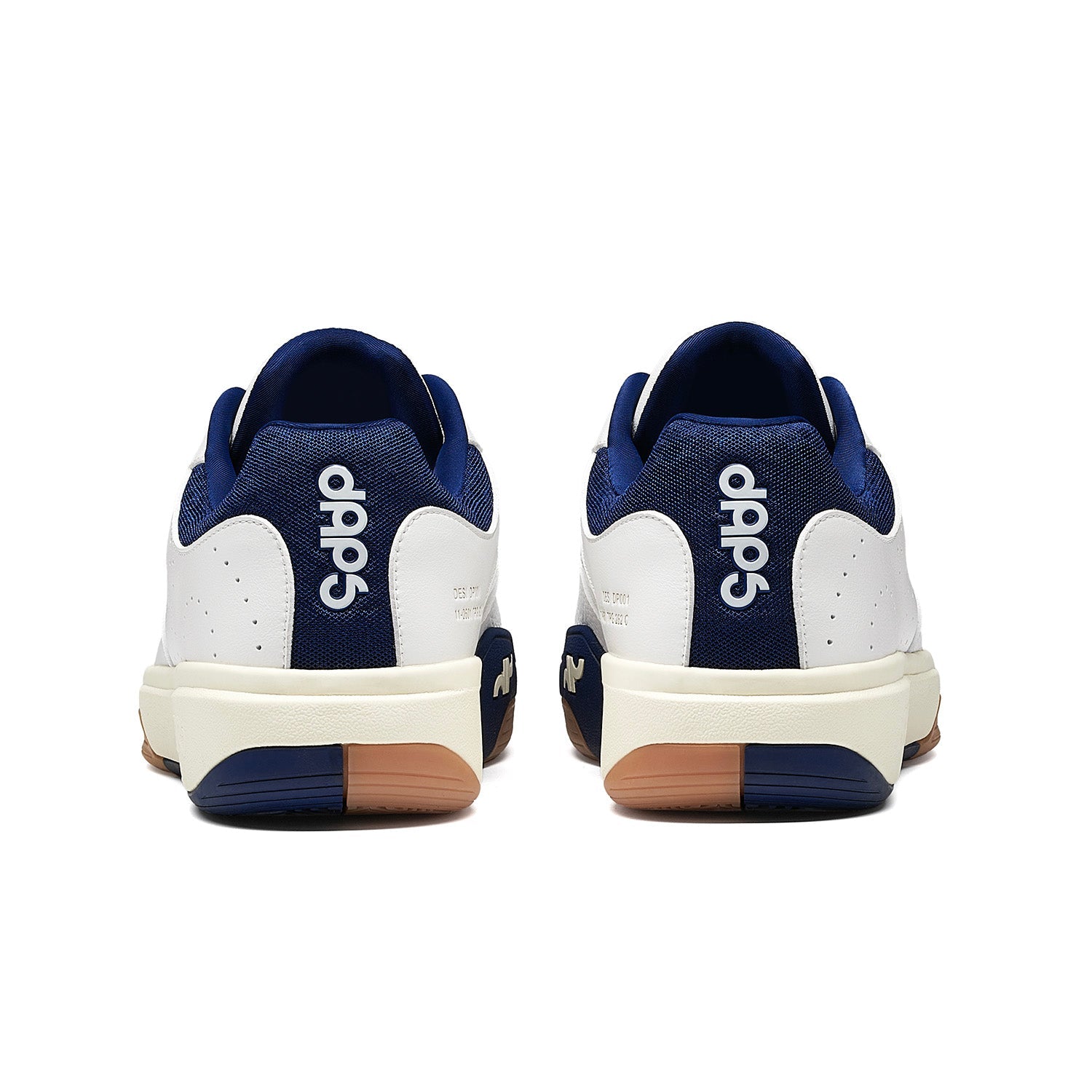 Rear view of Men’s DAPS DESI Low pickleball shoes – structured heel enhances balance, support, and secure fit.