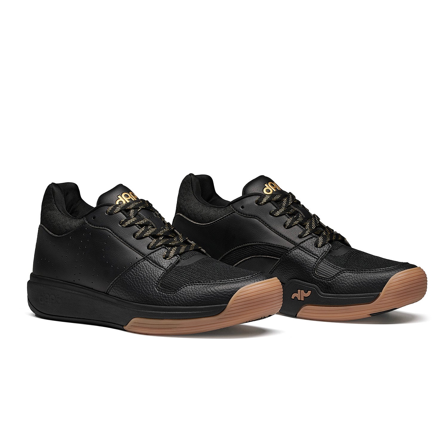 Pair of Men’s DAPS DESI Mid pickleball shoes in Black – sleek design built for agility, balance, and responsive energy return on every court.
